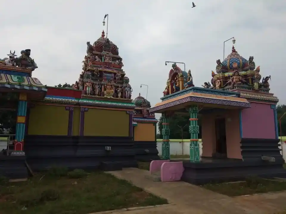 Arulmigu Poi Solla Mei Ayyarnar Temple, Kottampatti - 625103 அருள்மிகு பொய் சொல்லா மெய் அய்யனார் கோயில், Kottampatti - 625103, Madurai - Ancient Temple Architecture and History Image 3