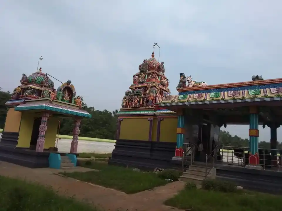 Arulmigu Poi Solla Mei Ayyarnar Temple, Kottampatti - 625103 அருள்மிகு பொய் சொல்லா மெய் அய்யனார் கோயில், Kottampatti - 625103, Madurai - Ancient Temple Architecture and History Image 4