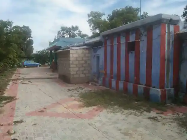 Arulmigu Poisollamaiyan Temple, Tholappampannai - 628619 அருள்மிகு பொய்சொல்லா மெய்யன்சாஸ்தா திருக்கோயில், Tholappampannai - 628619, Thoothukudi - Ancient Temple Architecture and History Image 4