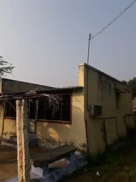 Arulmigu Pologa Varatharajaperumal Temple, புதுப்பாளையம், Serukkalai - 637212 அருள்மிகு பூலோக வரதராஜபெருமாள் திருக்கோயில், புதுப்பாளையம், செருக்கலை - 637212, Namakkal - Ancient Temple Architecture and History Image 3