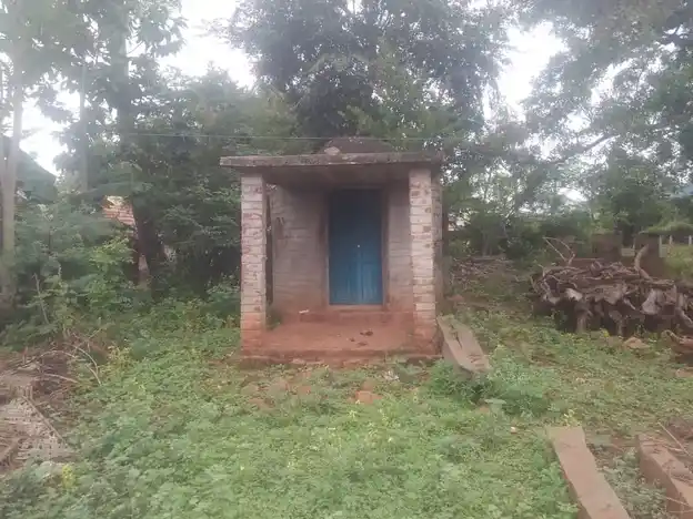 Arulmigu Pommakalamman Temple, Seegampatti - 621311