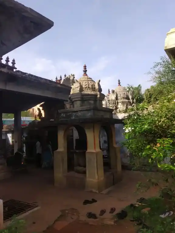 Arulmigu Pondavaneswarar Temple, Devapandalam - 606402 அருள்மிகு பாண்டவனேஸ்வரர் திருக்கோயில், தேவபாண்டலம் - 606402, Kallakurichi - Ancient Temple Architecture and History Image 3