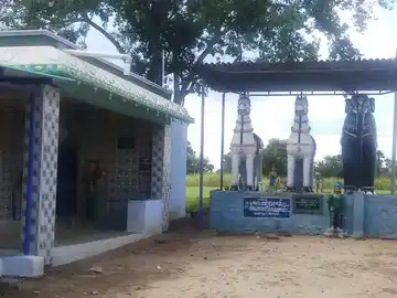 Arulmigu Pongaathaiyamman Temple, Irugalur, Gobichettipalayam - 638452 அருள்மிகு பொங்காத்தைய்யன் திருக்கோயில், Irugalur, Gobichettipalayam - 638452, Erode - Ancient Temple Architecture and History Image 4