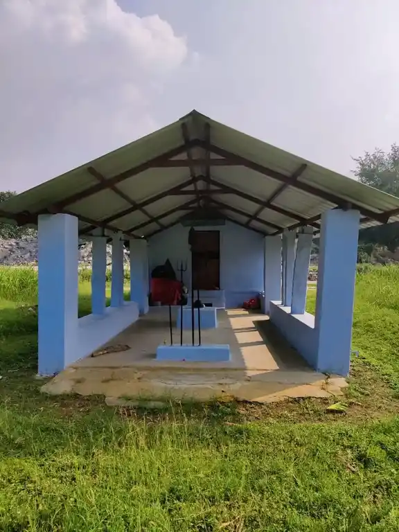 Arulmigu Pongaliamman Temple, Kapilipalayam - 642120 அருள்மிகு பொங்காளியம்மன் திருக்கோயில், Kapilipalayam - 642120, Coimbatore - Ancient Temple Architecture and History Image 4