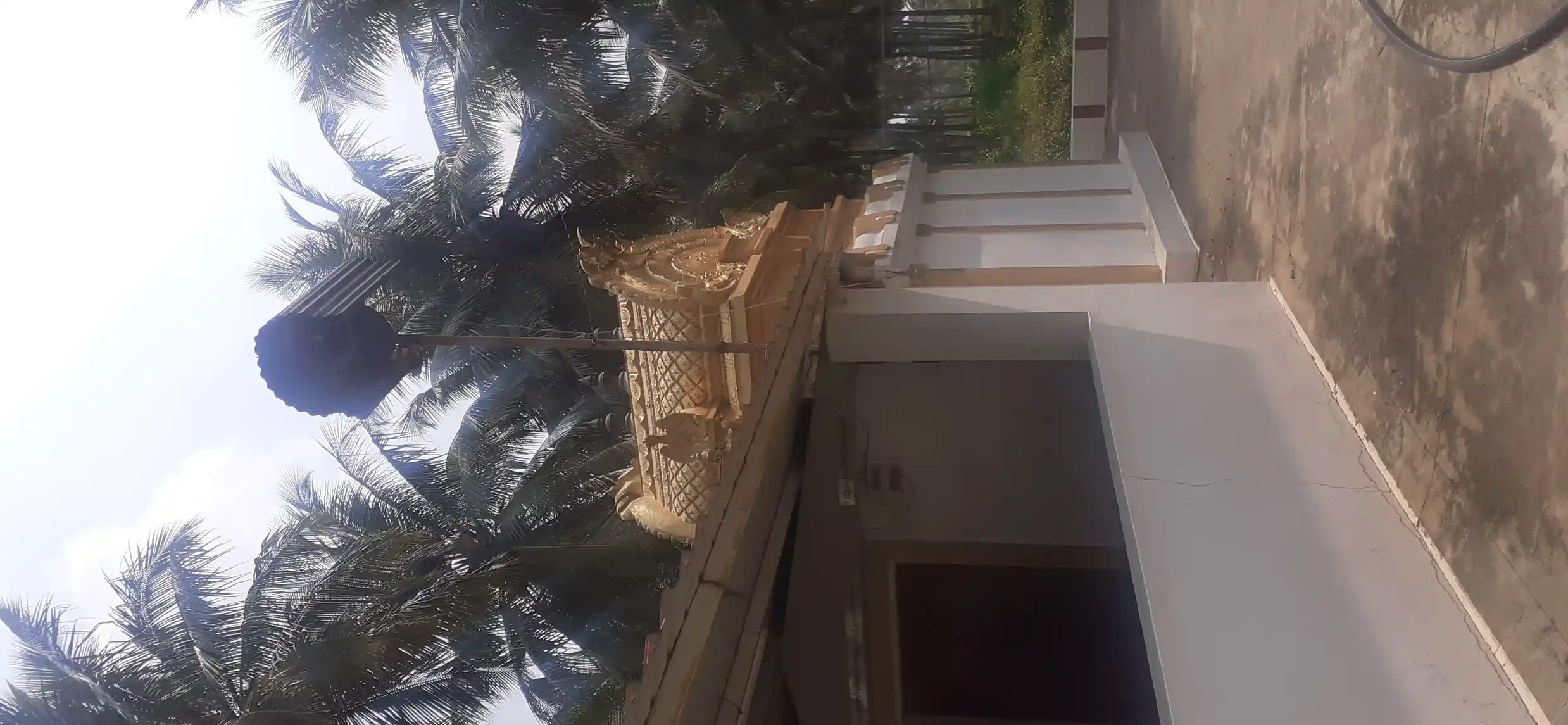 Arulmigu Pongalur Mariamman Temple, Devanampalayam, Devanampalayam - 642120 அருள்மிகு பொங்கலூர் மாரியம்மன் திருக்கோயில், தேவணாம்பாளையம், தேவணாம்பாளையம் - 642120, Coimbatore - Ancient Temple Architecture and History Image 2