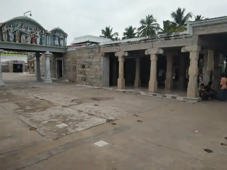 Arulmigu Ponkaliamman Temple, Thalaiyanallur, Kodumudi - 638109 அருள்மிகு பொன்காளியம்மன் திருக்கோயில், தலையநல்லூர், சிவகிரி கிராமம், கொடுமுடி - 638109, Erode - Ancient Temple Architecture and History Image 3