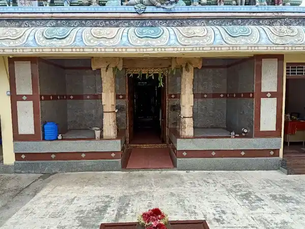 Arulmigu Ponkaliamman Temple, Unjanai - 637205 அருள்மிகு பொன்காளியம்மன் திருக்கோவில், உஞ்சனை - 637205, Namakkal - Ancient Temple Architecture and History Image 2