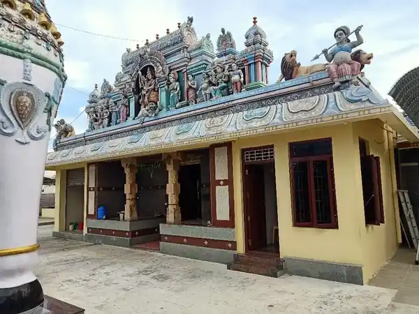 Arulmigu Ponkaliamman Temple, Unjanai - 637205 அருள்மிகு பொன்காளியம்மன் திருக்கோவில், உஞ்சனை - 637205, Namakkal - Ancient Temple Architecture and History Image 4