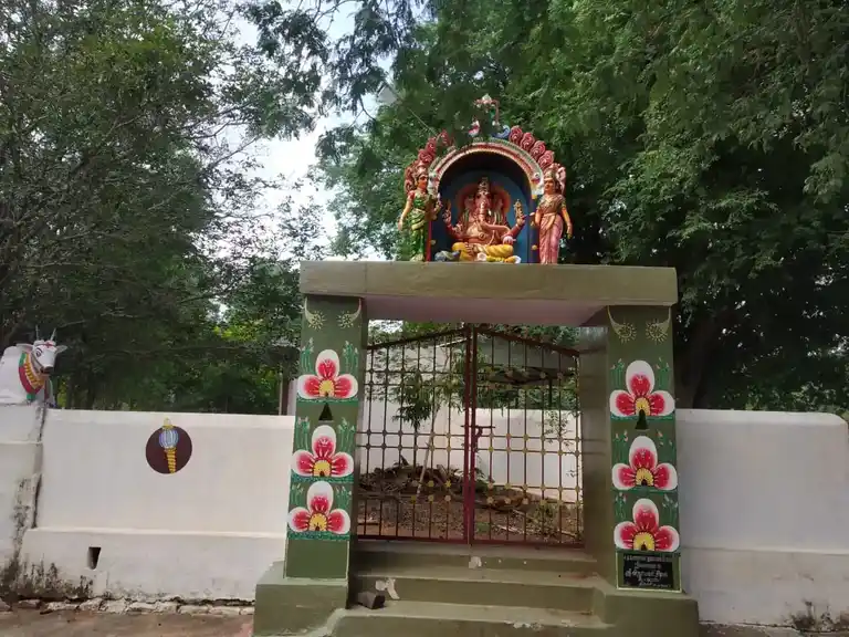 Arulmigu Ponmudirayar Temple, Veeranam - 606706 அருள்மிகு பொன்முடிராயர் திருக்கோயில், வீராணம் - 606706, Tiruvannamalai - Ancient Temple Architecture and History Image 4