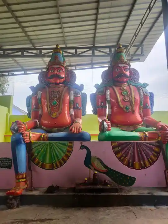 Arulmigu Ponnaachiyamman Temple, Perunthalaiyur, Perunthalayur - 638315 அருள்மிகு பொன்னாச்சியம்மன் திருக்கோயில், பெருந்தலையூர், பெருந்தலையூர் - 638315, Erode - Ancient Temple Architecture and History Image 4