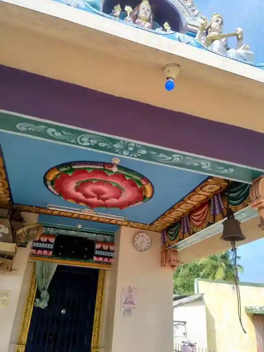 Arulmigu Ponnachiamman Temple, Serukkalai - 637212 அருள்மிகு பொன்னாச்சியம்மன் முனியப்பன் சுவாமி திருக்கோயில், செருக்களை - 637212, Namakkal - Ancient Temple Architecture and History Image 2