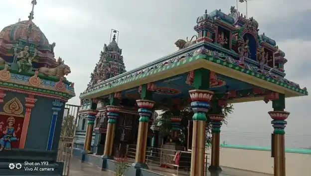 Arulmigu Ponnachiyamman Temple, Eesanur - 630557 Arulmigu Ponnachiyamman Temple, Eesanur - 630557, Sivagangai - Ancient Temple Architecture and History Image 2