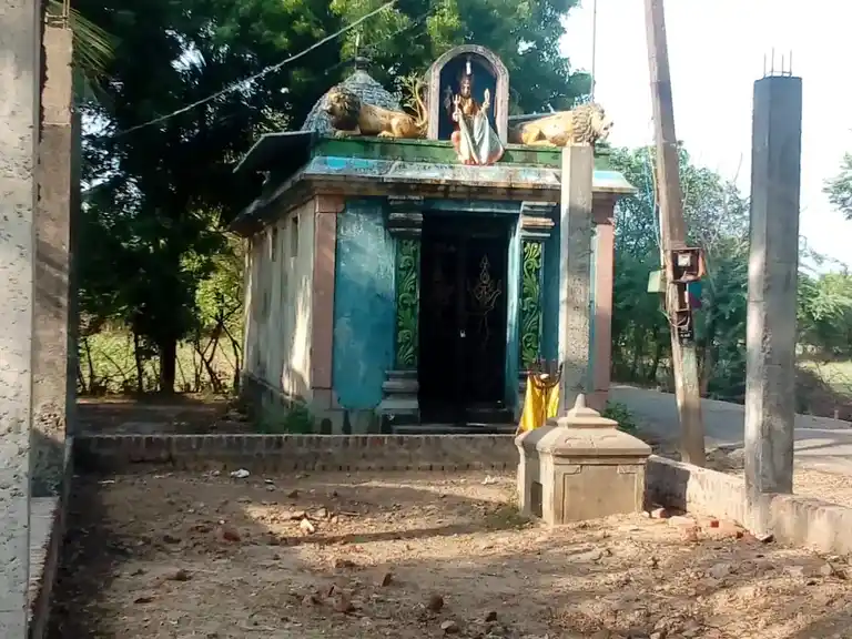 Arulmigu Ponnamman And Kaliyamman Temple, Aayapadi - 609304 அருள்மிகு பொன்னம்மன் மற்றும் காளியம்மன் திருக்கோயில், Ayyapadi - 609304, Mayiladuthurai - Ancient Temple Architecture and History Image 3