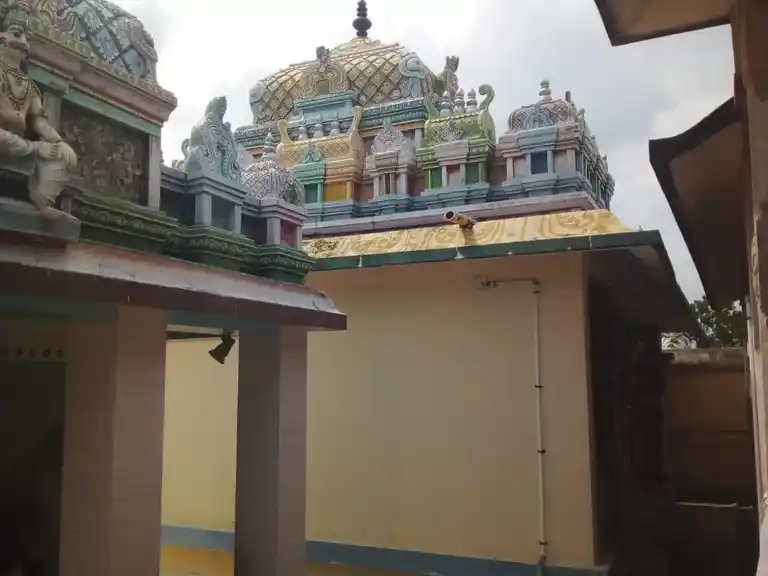 Arulmigu Ponnanguruthudaya Ayyanar Temple, Sevalur - 622402 அருள்மிகு பொன்னுஸ் குருந்துடைய அய்யனார் திருக்கோயில், Sevalur - 622402, Pudukkottai - Ancient Temple Architecture and History Image 5