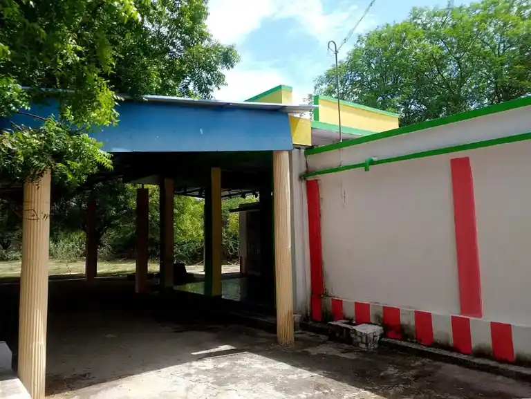 Arulmigu Ponnatchiamman Temple, Pazhayakayal - 628152 அருள்மிகு பொன்னாட்சியம்மன் திருக்கோயில், Pazhayakayal - 628152, Thoothukudi - Ancient Temple Architecture and History Image 5