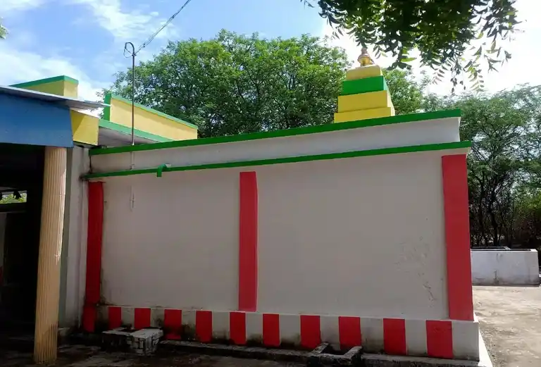 Arulmigu Ponnatchiamman Temple, Pazhayakayal - 628152 அருள்மிகு பொன்னாட்சியம்மன் திருக்கோயில், Pazhayakayal - 628152, Thoothukudi - Ancient Temple Architecture and History Image 7