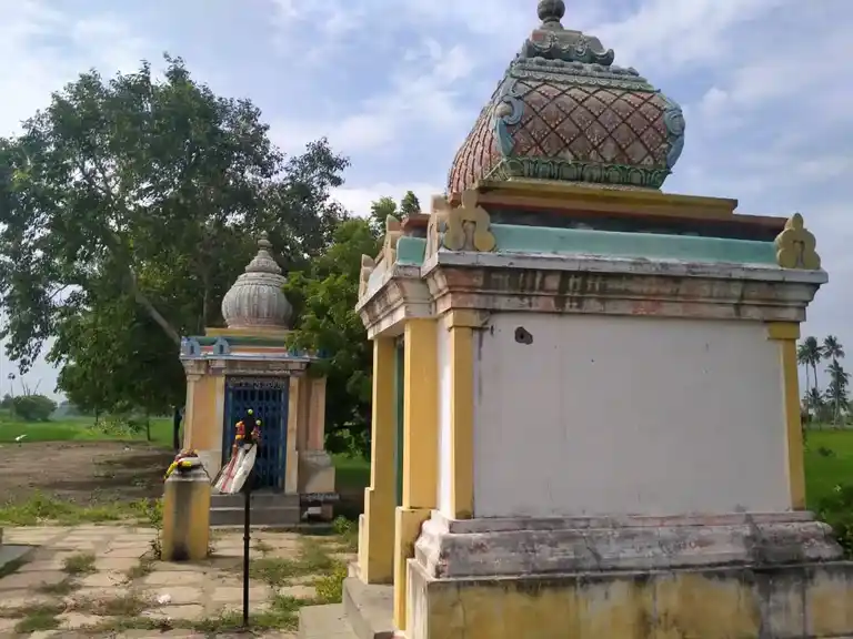 Arulmigu Ponnayi Temple, Pappakurichi - 620019 Arulmigu Ponnayi Temple, Pappakurichi - 620019, Thiruchirappalli - Ancient Temple Architecture and History Image 4