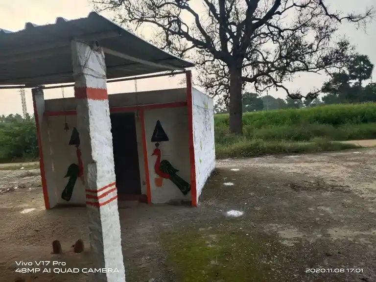 Arulmigu Ponniamma Temple, Baiyanapalli - 635108 Arulmigu Ponniamma Temple, Baiyanapalli - 635108, Krishnagiri - Ancient Temple Architecture and History Image 3
