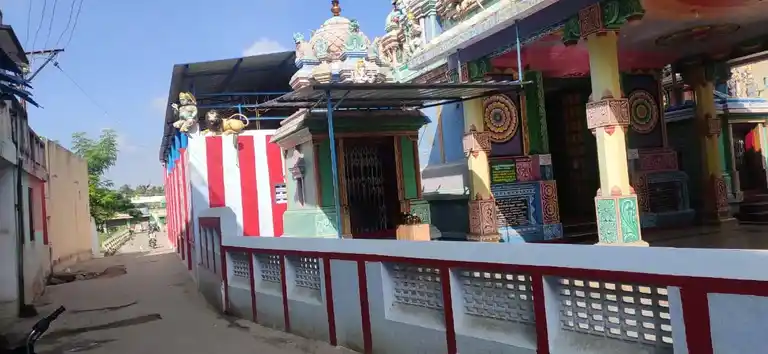 Arulmigu Ponniamman Temple, Amburpet, Vaniyambadi - 635751