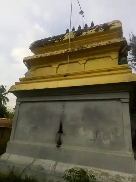 Arulmigu Ponniamman Temple, Chithirasur - 607104 அருள்மிகு பொன்னியம்மன் தர்மராஜர் கோயில், Chithirasur - 607104, Cuddalore - Ancient Temple Architecture and History Image 2
