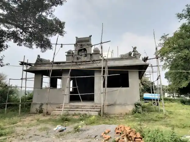 Arulmigu Ponniamman Temple, Periya Karadiur - 635306 அருள்மிகு பொன்னியம்மன் திருக்கோயில், பெரியகரடியூர் - 635306, Krishnagiri - Ancient Temple Architecture and History Image 3