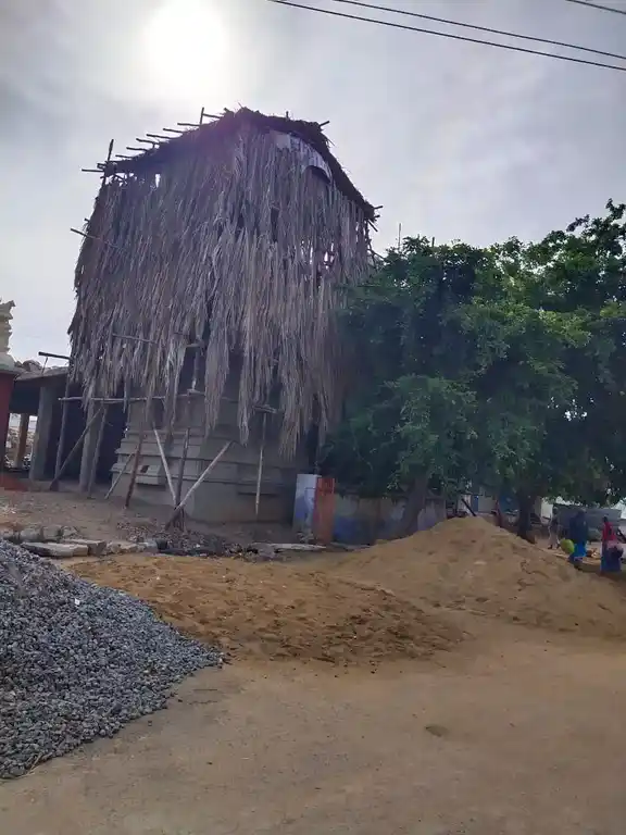 Arulmigu Ponniamman Temple, Ramanayakkanpalayam - 636108 அருள்மிகு பொன்னியம்மன் திருக்கோயில், Ramanayakkanpalayam - 636108, Salem - Ancient Temple Architecture and History Image 3