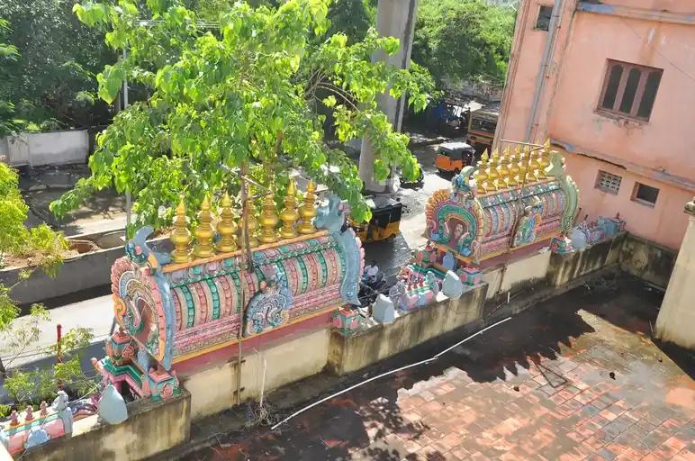 Arulmigu Ponniamman Temple, Thiruvottiyur, Chennai - 600019 அருள்மிகு பொன்னியம்மன் திருக்கோயில், திருவொற்றியூர், சென்னை - 600019, Chennai - Ancient Temple Architecture and History Image 2