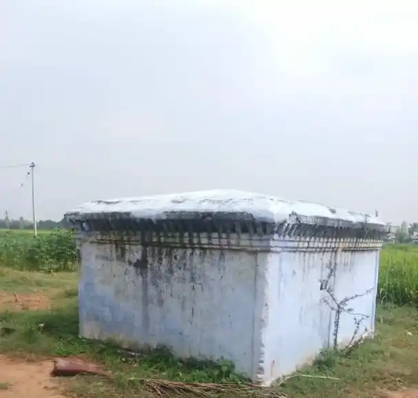Arulmigu Ponniammankaragam Temple, Pochampalli, Vadamalampatti - 635123 Temple