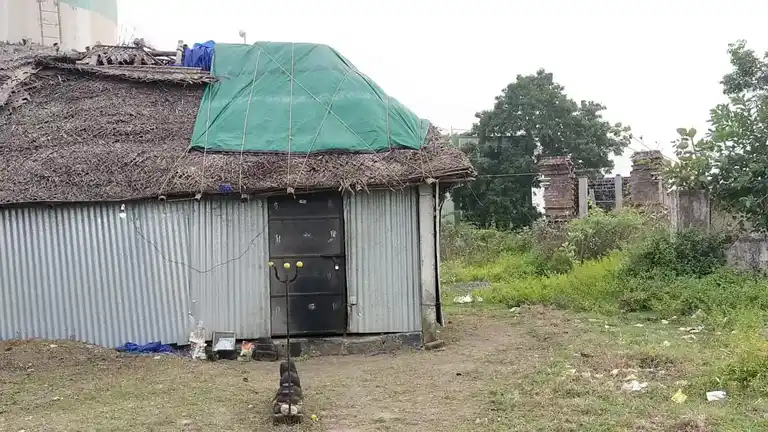 Arulmigu Ponniyamman Temple, Aavanipur - 604101 Temple