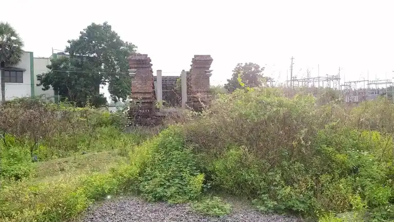 Arulmigu Ponniyamman Temple, Aavanipur - 604101 Arulmigu Ponniyamman Temple, Aavanipur - 604101, Viluppuram - Ancient Temple Architecture and History Image 4