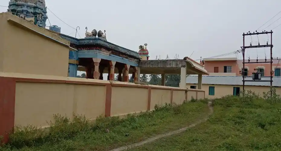 Arulmigu Ponniyamman Temple, Kandipedu - 632106 அருள்மிகு பொன்னியம்மன் திருக்கோயில், கண்டிப்பேடு - 632106, Vellore - Ancient Temple Architecture and History Image 3