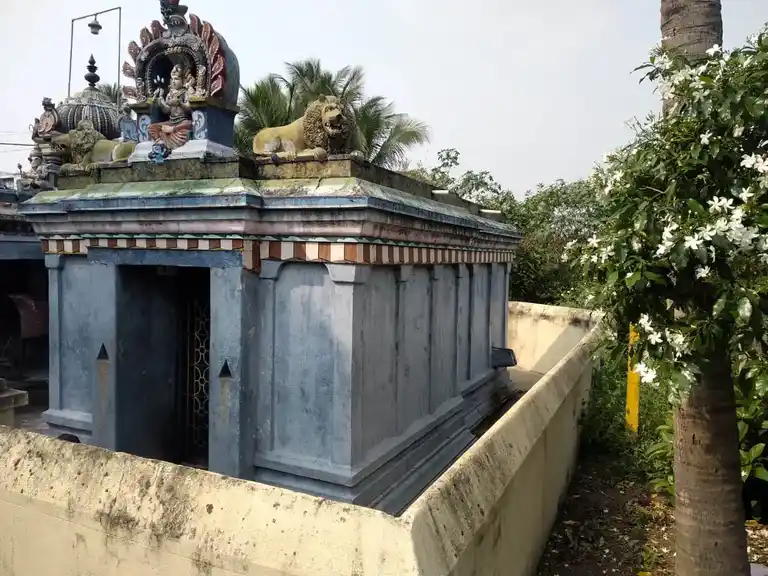 Arulmigu Ponniyamman Temple, Karikampattu - 604305 அருள்மிகு பொன்னியம்மன் திருக்கோயில், Karikampattu - 604305, Viluppuram - Ancient Temple Architecture and History Image 2