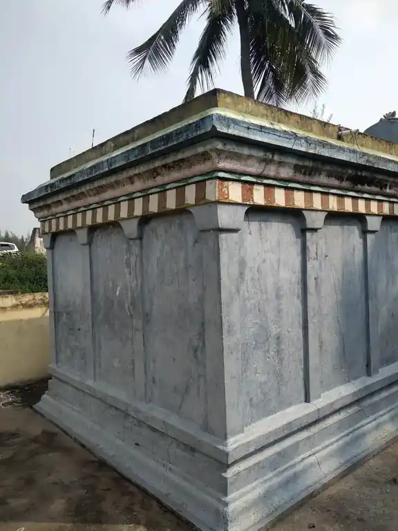Arulmigu Ponniyamman Temple, Karikampattu - 604305 அருள்மிகு பொன்னியம்மன் திருக்கோயில், Karikampattu - 604305, Viluppuram - Ancient Temple Architecture and History Image 3
