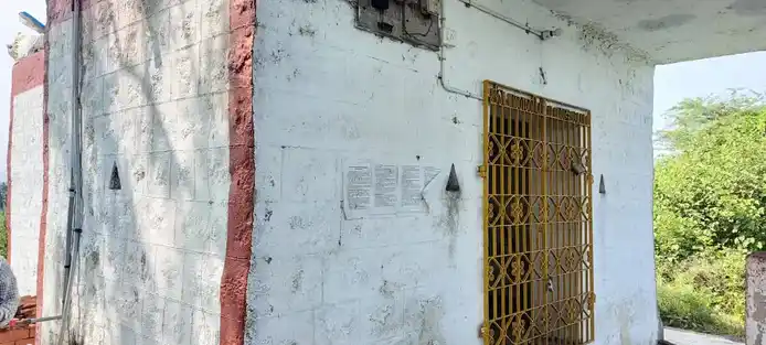 Arulmigu Ponniyamman Temple, Keeraisathu - 632514 அருள்மிகு பொன்னியம்மன் திருக்கோயில், கீரைசாத்து - 632514, Vellore - Ancient Temple Architecture and History Image 3