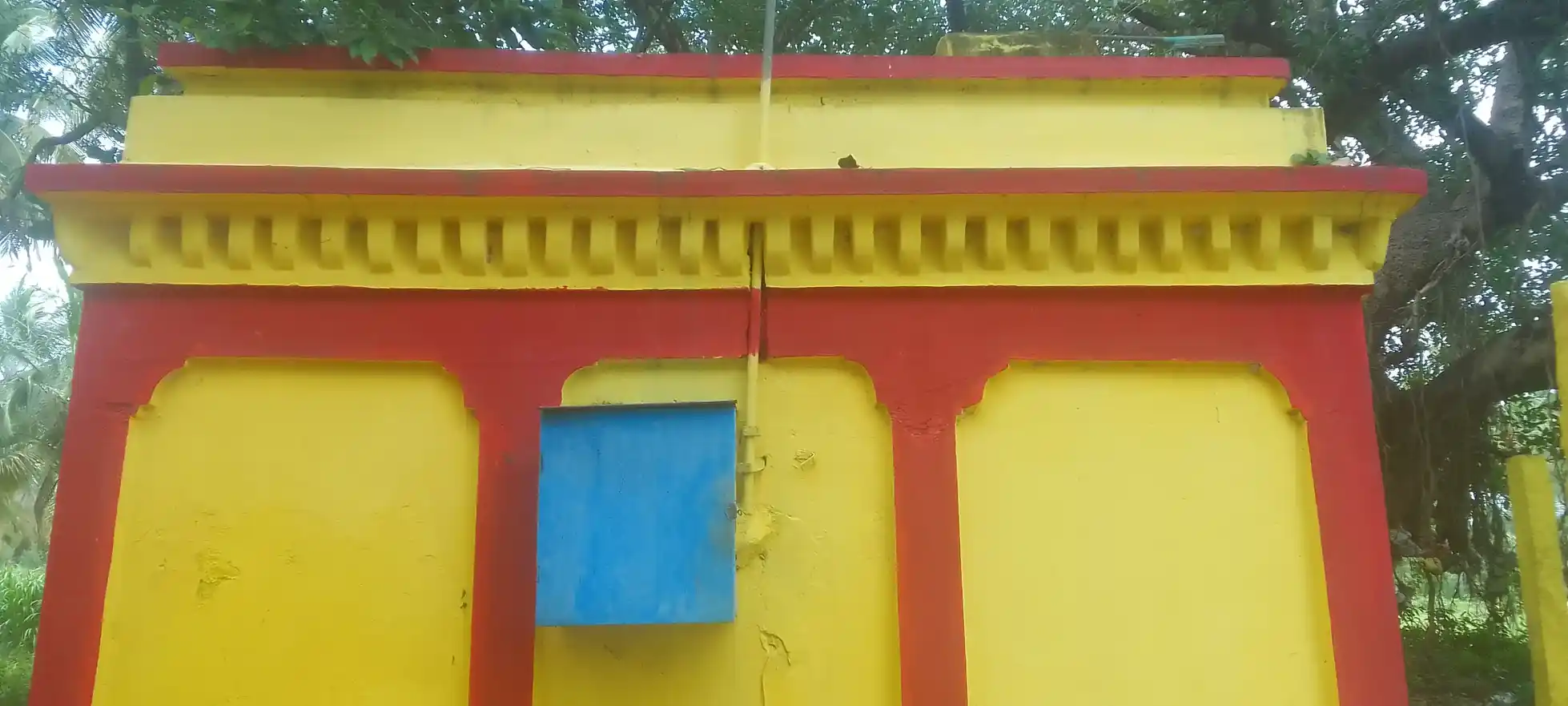 Arulmigu Ponniyamman Temple, Kothamangalam - 632104 அருள்மிகு பொன்னியம்மன் திருக்கோயில், கொத்தமங்கலம் - 632104, Vellore - Ancient Temple Architecture and History Image 7