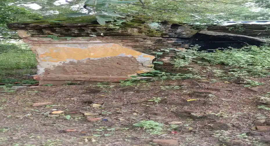 Arulmigu Ponniyamman Temple, Melvadugankuttai - 632201 Temple