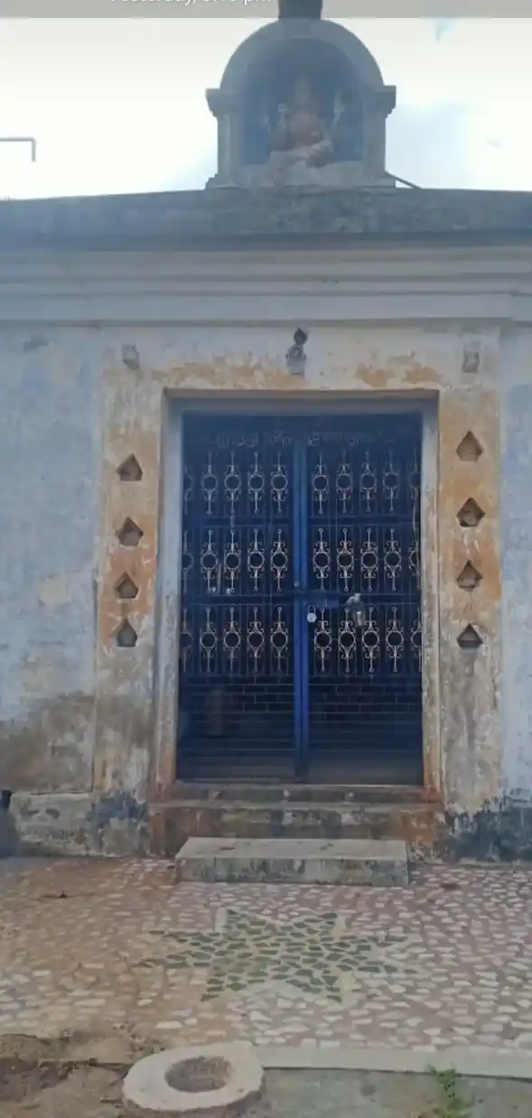 Arulmigu Ponniyamman Temple, Pavanamanagalam - 613104 Arulmigu Ponniyamman Temple, Pavanamanagalam - 613104, Thanjavur - Ancient Temple Architecture and History Image 4