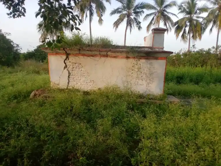 Arulmigu Ponniyamman Temple, Perukobanapalli - 635203 அருள்மிகு பொன்னியம்மன் திருக்கோயில், பெருகோபனப்பள்ளி - 635203, Krishnagiri - Ancient Temple Architecture and History Image 2