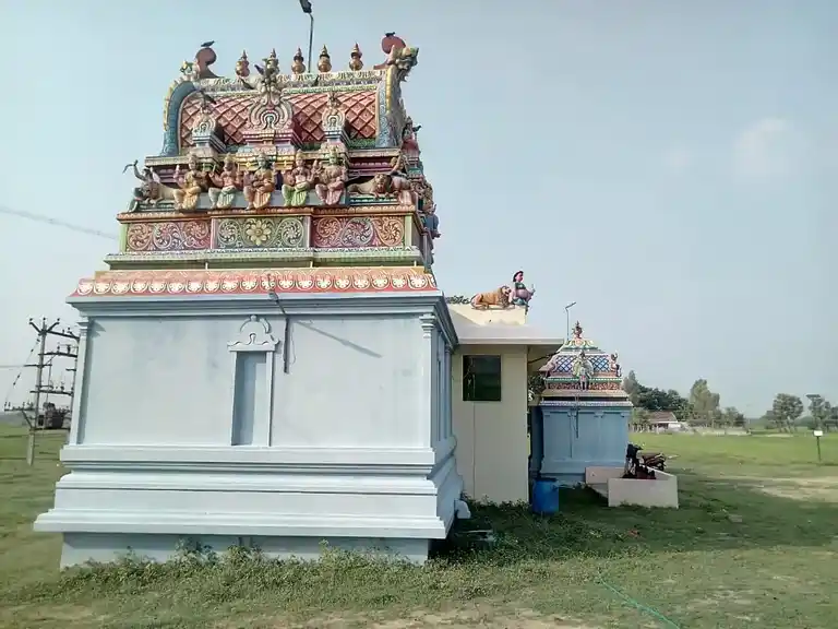 Arulmigu Ponniyamman Temple, Poovaalur - 614621 அருள்மிகு பொன்னியம்மன் திருக்கோயில், Poovaalur - 614621, Pudukkottai - Ancient Temple Architecture and History Image 4