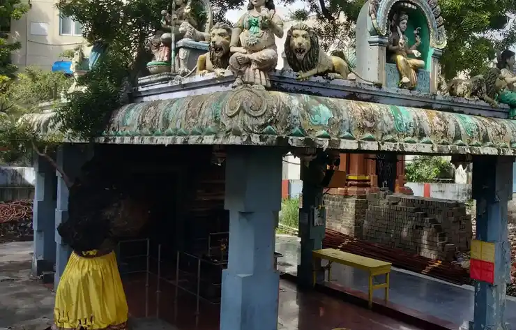 Arulmigu Ponniyamman Temple, Saidapet, Chennai - 600015 அருள்மிகு பொன்னியம்மன் திருக்கோயில், சைதாப்பேட்டை, சென்னை - 600015, Chennai - Ancient Temple Architecture and History Image 4