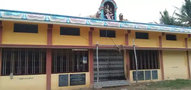 Arulmigu Ponniyamman Temple, Thozhuthalankudi - 609808 அருள்மிகு பொன்னியம்மன் திருக்கோயில், Thozhuthalankudi - 609808, Mayiladuthurai - Ancient Temple Architecture and History Image 2