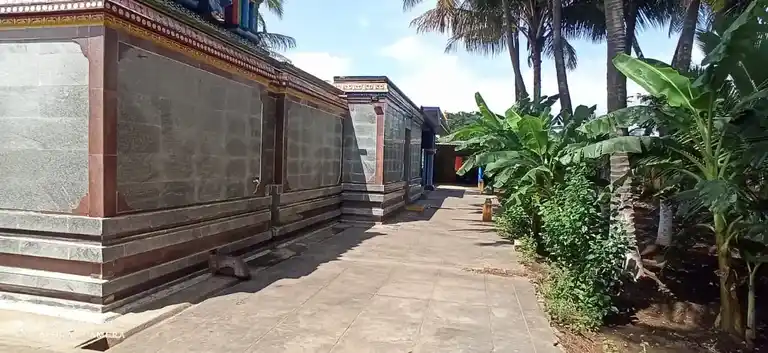 Arulmigu Ponnuramman Temple, Irugur - 641103 அருள்மிகு பொன்னூரம்மன் திருக்கோயில், Irugur - 641103, Coimbatore - Ancient Temple Architecture and History Image 3