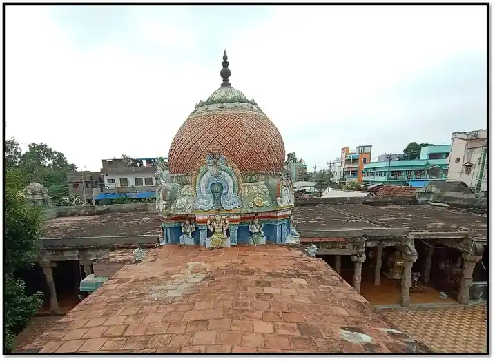 Arulmigu Ponvaasinathar And Venkatesapperumal Temple, Illupur - 622102 அருள்மிகு பொன்வாசிநாதர் திருக்கோயில், Illupur - 622102, Pudukkottai - Ancient Temple Architecture and History Image 5