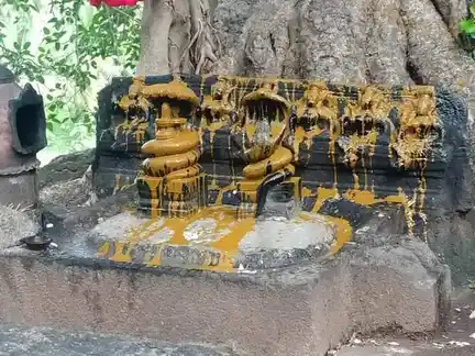 Arulmigu Poolaudaiya Kandan Sastha Temple, Near Thovalai Canal, Anathapuram - 629851 அருள்மிகு பூலாவுடைய கண்டன் சாஸ்தா திருக்கோயில், Near Thovalai Canal, Anathapuram - 629851, Kanyakumari - Ancient Temple Architecture and History Image 5