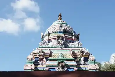 Arulmigu Poologanatha Swamy Temple, Thirumanagalam, Thirumanagalam - 609811 அருள்மிகு பூலோகநாத சுவாமி திருக்கோயில், Thirumanagalam, Thirumanagalam - 609811, Mayiladuthurai - Ancient Temple Architecture and History Image 3