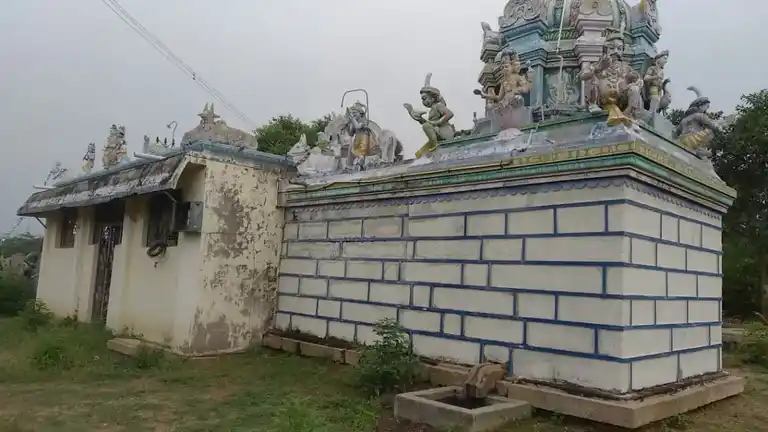 Arulmigu Poomaalai Ayyanar Temple, Seemaanur - 622504 அருள்மிகு பூமாலை அய்யனார் திருக்கோயில், Seemaanur - 622504, Pudukkottai - Ancient Temple Architecture and History Image 2