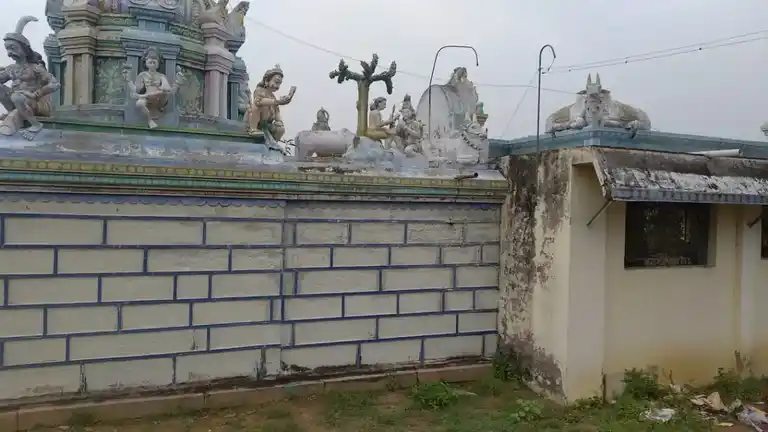 Arulmigu Poomaalai Ayyanar Temple, Seemaanur - 622504 அருள்மிகு பூமாலை அய்யனார் திருக்கோயில், Seemaanur - 622504, Pudukkottai - Ancient Temple Architecture and History Image 3