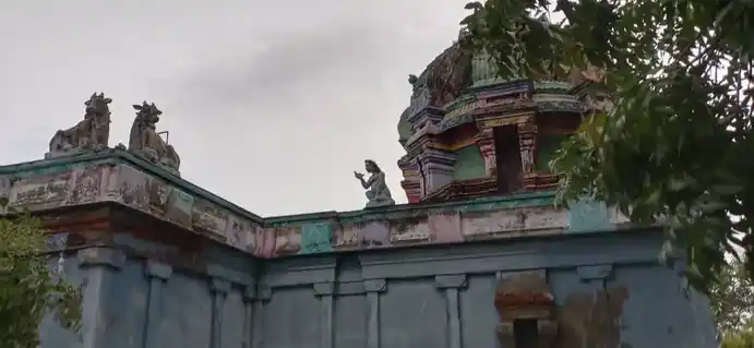 Arulmigu Poomalai Katha Ayyanar Temple, Vadavur - 611102 Arulmigu Poomalai Katha Ayyanar Temple, Vadavur - 611102, Nagapattinam - Ancient Temple Architecture and History Image 4