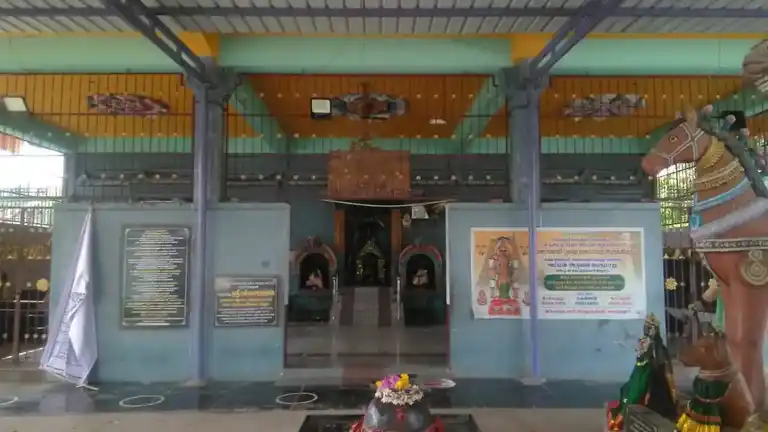 Arulmigu Poomalaiyapper and Pachiyamman Temple, Venganur - 606303 அருள்மிகு பூமாலையப்பர் மற்றும் பச்சையம்மன் திருக்கோயில், வெங்கனூர் - 606303, Cuddalore - Ancient Temple Architecture and History Image 3