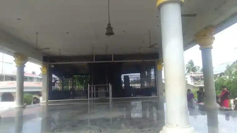 Arulmigu Poomaniur Mariamman Temple, Nedungulam - 637107 அருள்மிகு பூமினியூர் மாரியம்மன் திருக்கோயில், Nedungulam - 637107, Salem - Ancient Temple Architecture and History Image 2